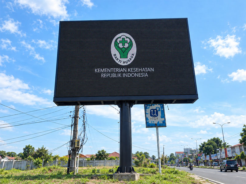 im06 - micro advertising - jasa advertising di surabaya - videotron surabaya